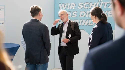 © CISPA/Tobias Ebelshäuser